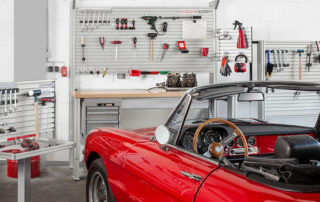 Tidying up the workshop – bringing order with a system 22 Tidying up the workshop – bringing order with a system