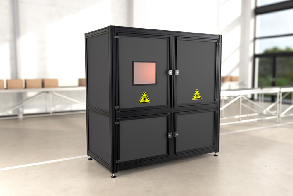 Cabina láser construida con perfiles negros de item